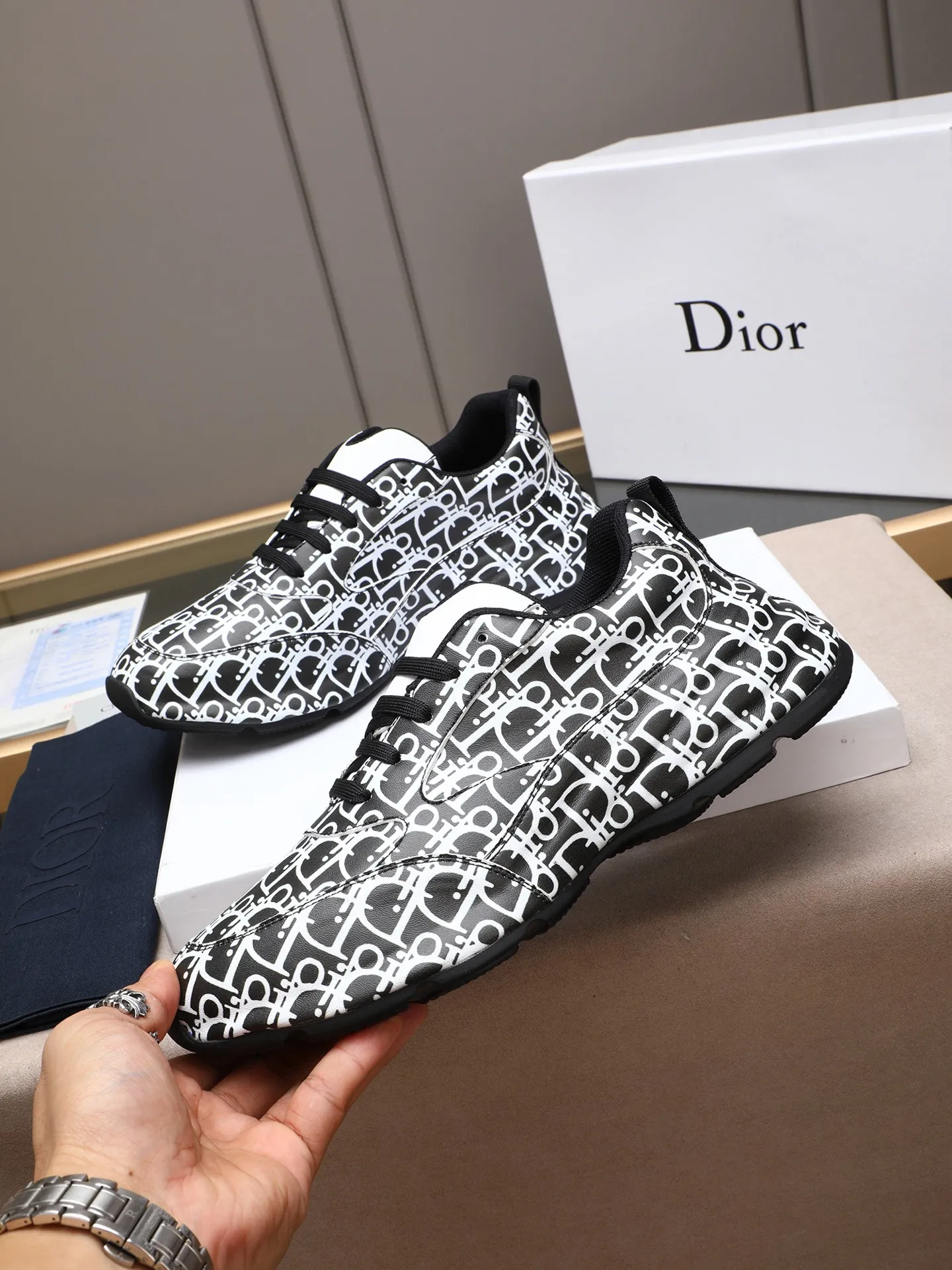 🔥🔥🔥Men's shoes💰560 [Leather bag sole craftsmanship] Dior European station men's shoes new internet celebrity 🔥🔥🔥 popular dad genuine leather bag sole inner layer high men's shoes, made of first-layer cowhide ➕Imported custom materials popular breathable, comfortable and soft leather sports shoes, breathable mesh lining, leather insole, size 38-44 (45 46 custom-made)
